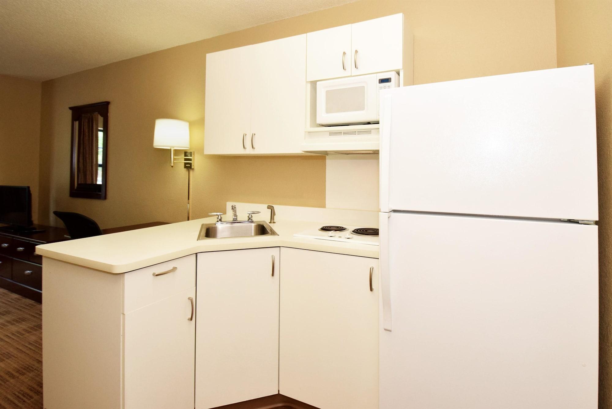 Extended Stay America Select Suites - Salt Lake City - Union Park Midvale Exterior photo