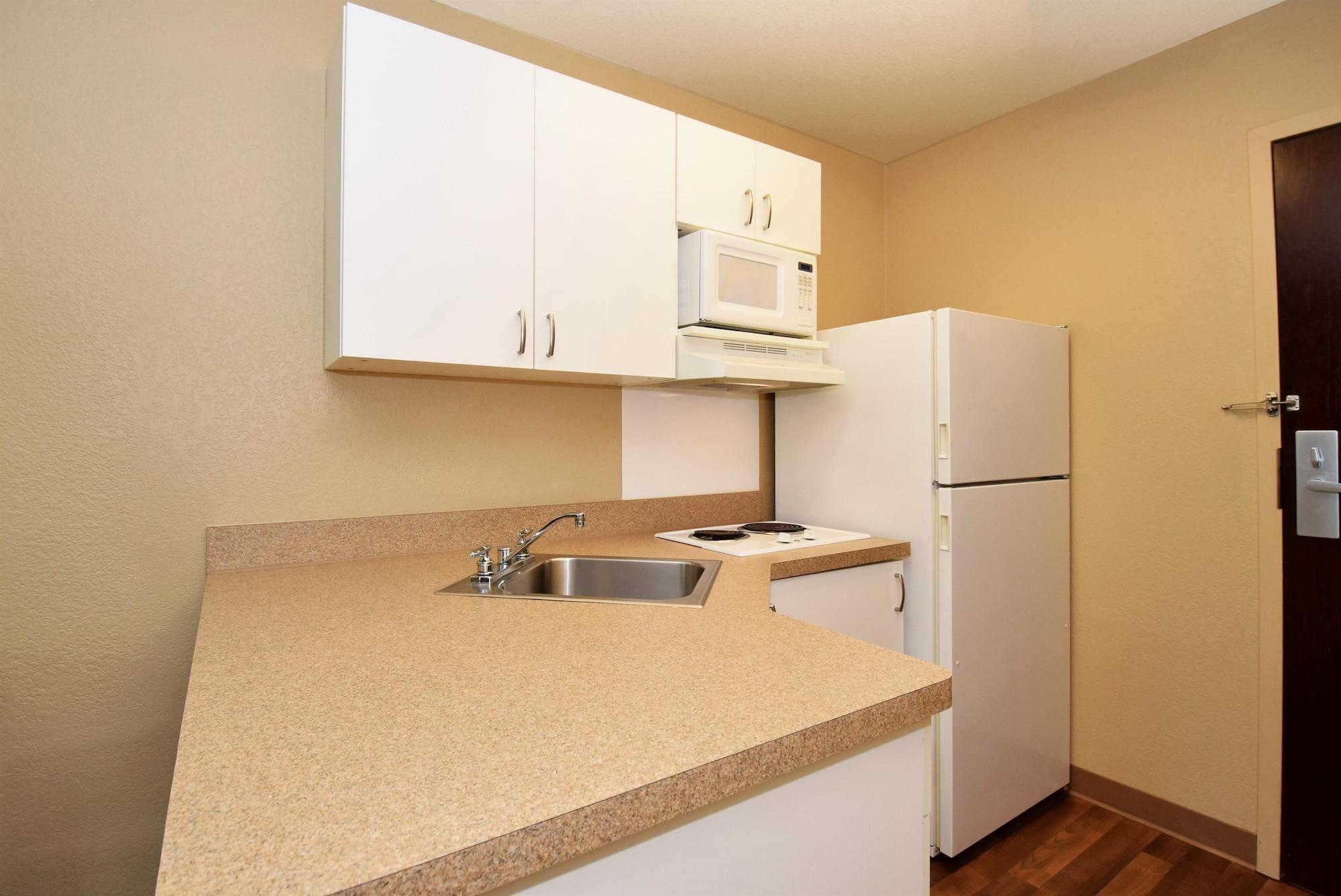 Extended Stay America Select Suites - Salt Lake City - Union Park Midvale Exterior photo